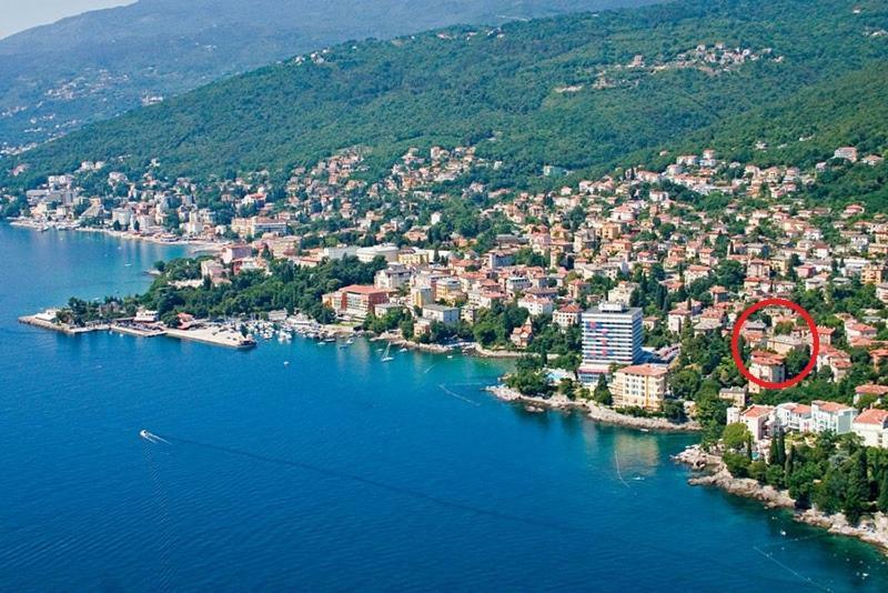 Opatija Apartment Luaran gambar